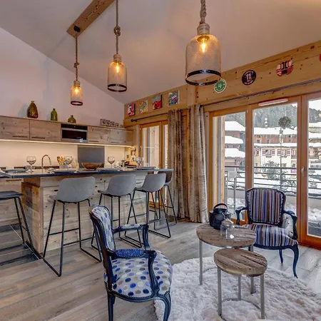 شقة La Petite Galerie - Magnifique Duplex Avec Balcon Vue Montagne - فلوميه